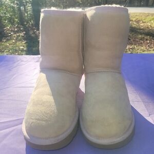 UGG Women's Tan/Pink Shearling Boots